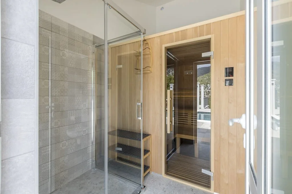 Villa Grey Stone