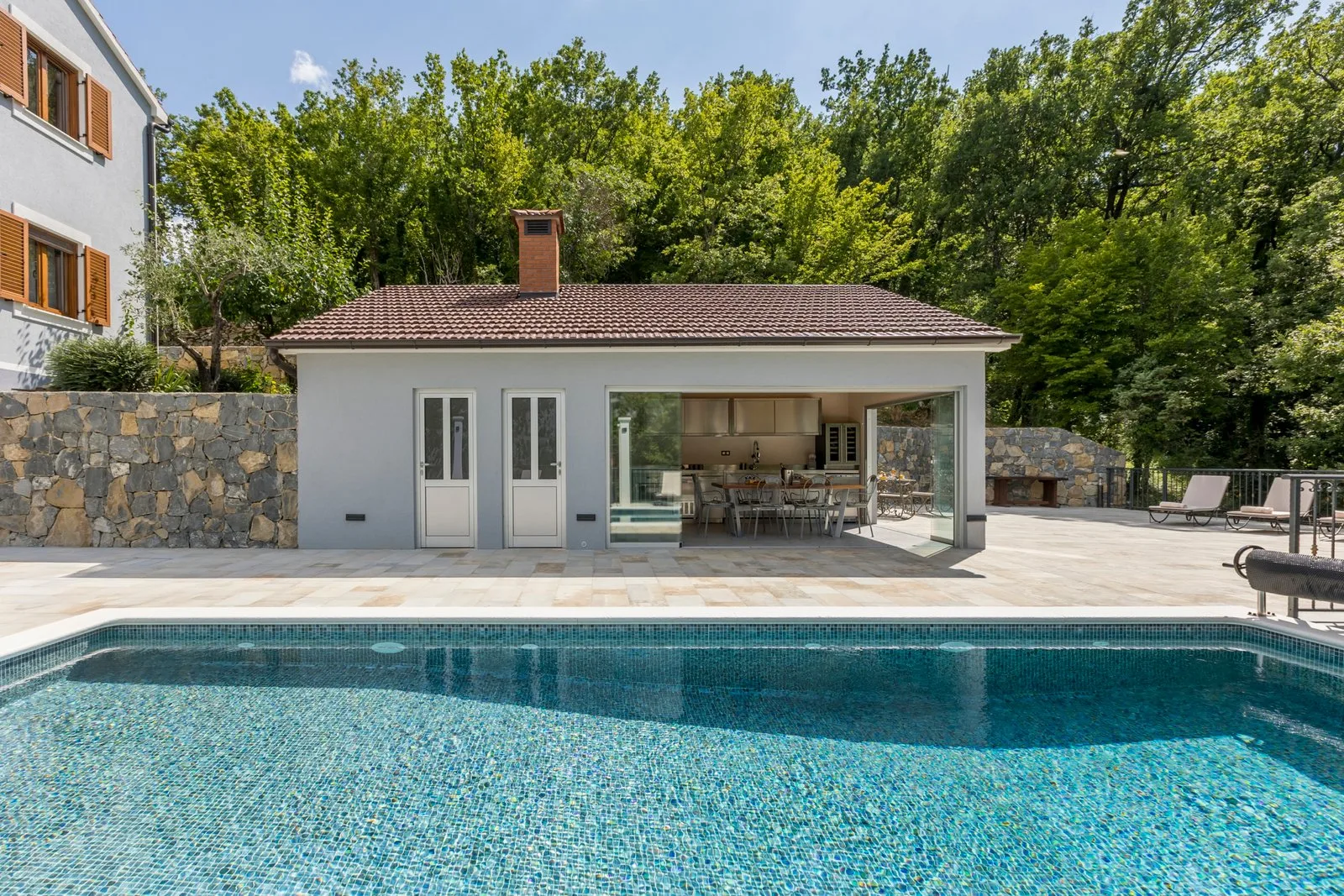 Villa Grey Stone