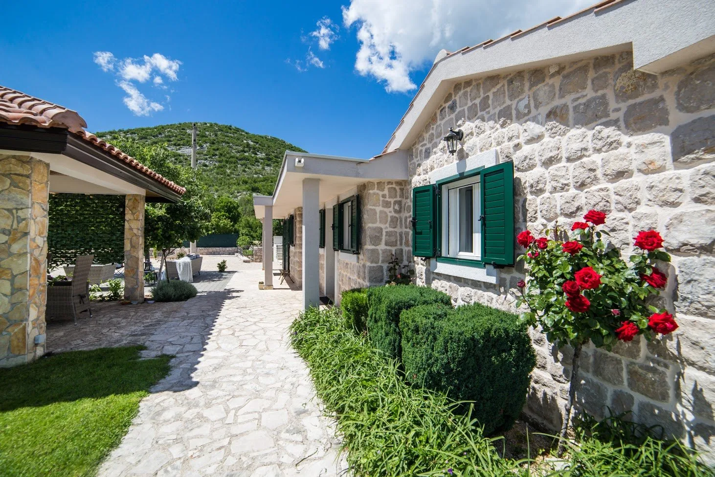 Villa Silentio near Makarska, complete privacy