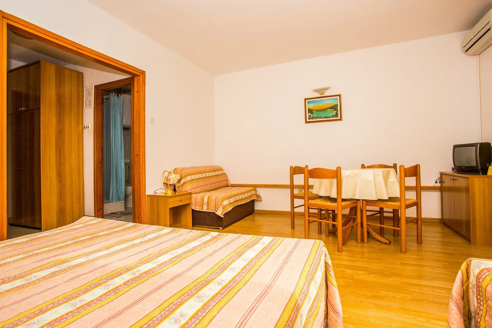 Apartments Pava