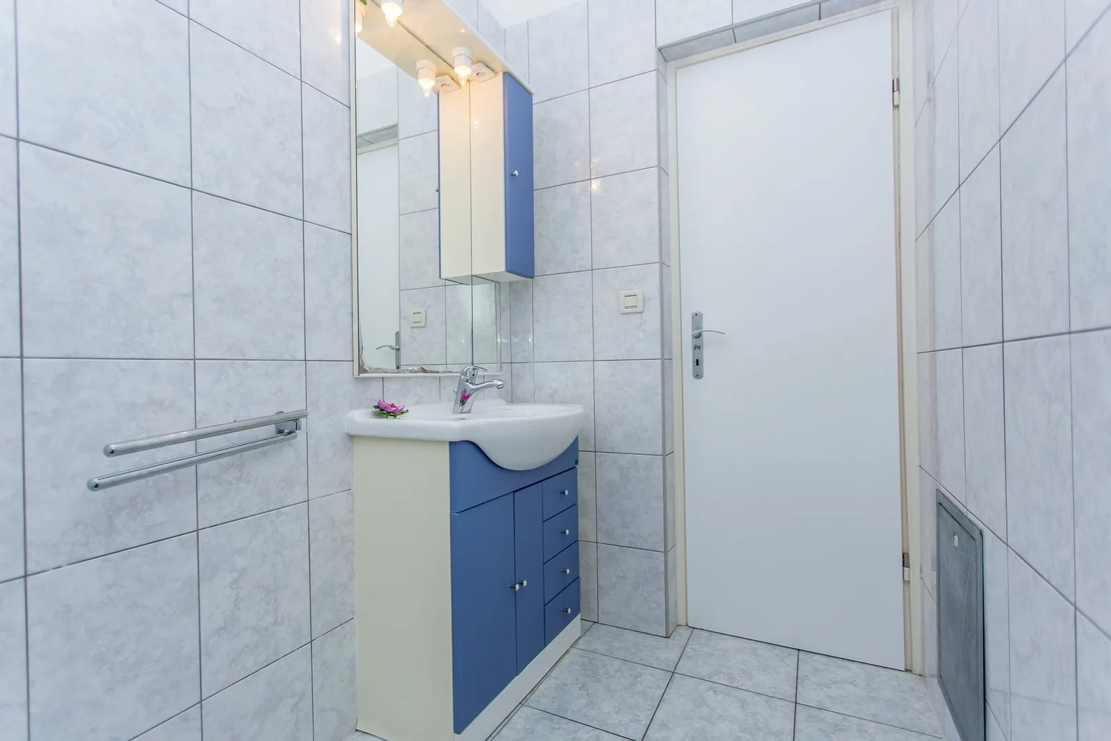 Apartments Snjezana