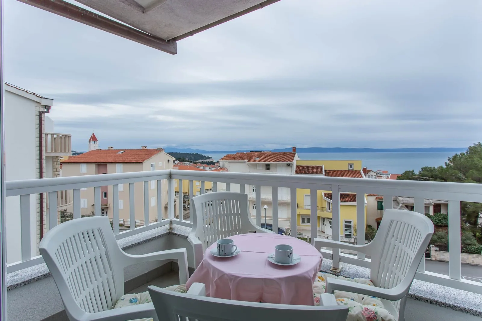 Apartments Snjezana