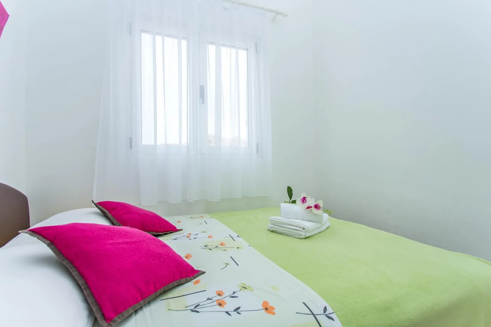 Apartments Snjezana