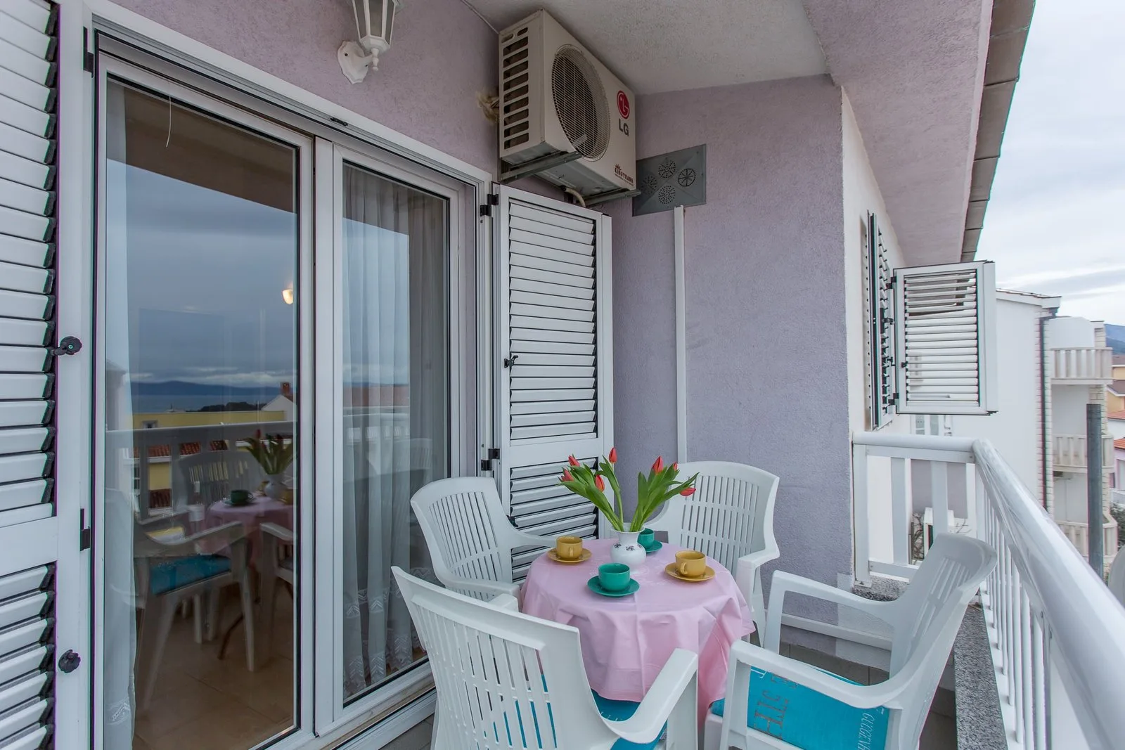 Apartments Snjezana