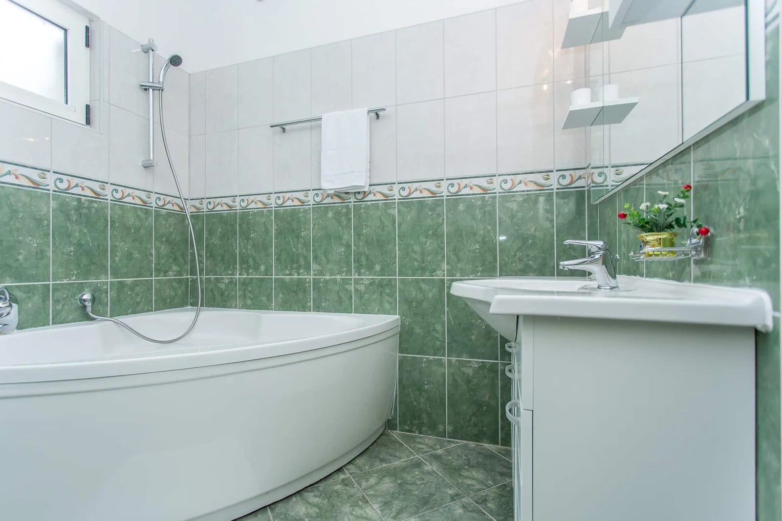 Apartments Snjezana