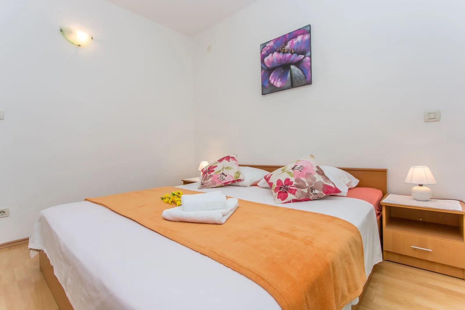 Apartments Snjezana